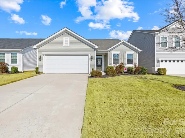 1721 Bailey Ridge Dr, York, SC 29745