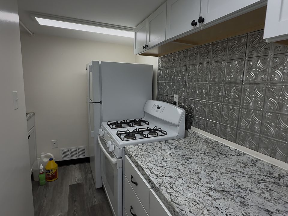 1st image of 114 Eddy St #11523365