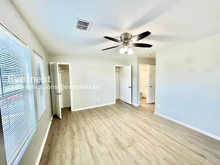 328 Ezekial Ave — Photo 9