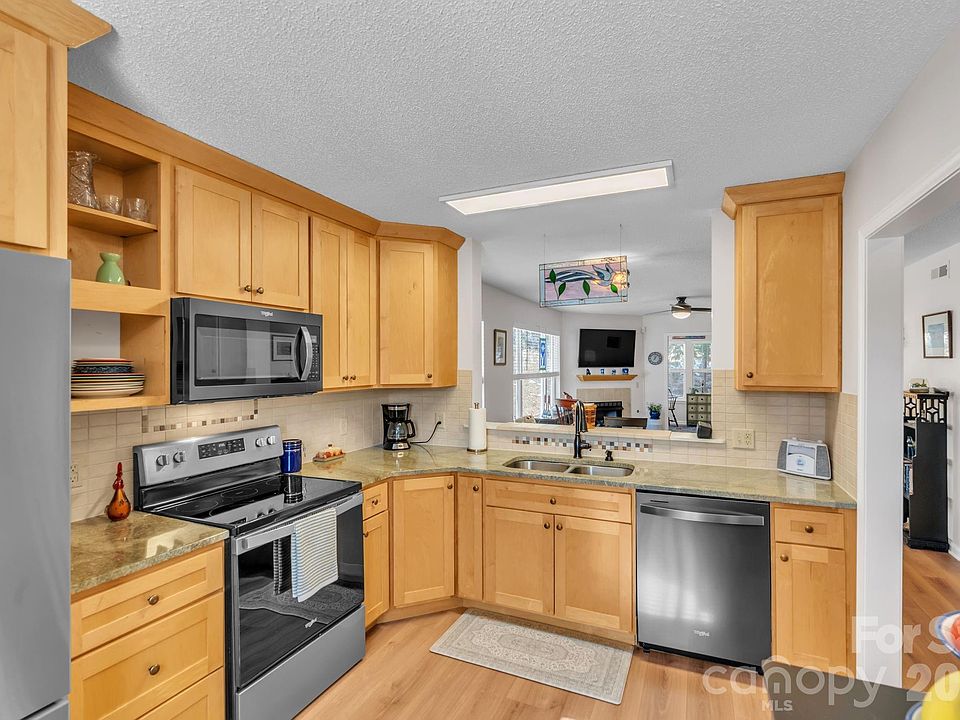 1st image of 1501 Deermouse Way