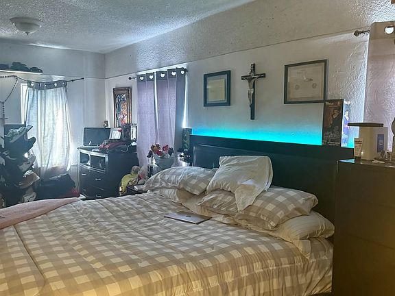 5th image of 3603 Marlborough Ave