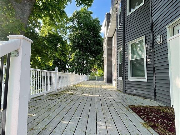 5th image of 15 Forestdale Rd