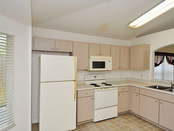 4th image of 10515 Blackmore Dr