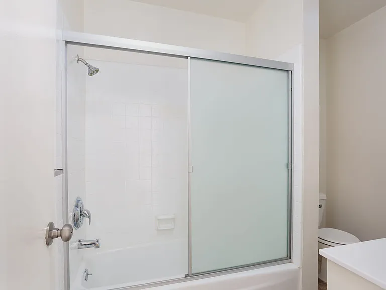 4747 Colfax Ave #4 — Photo 15