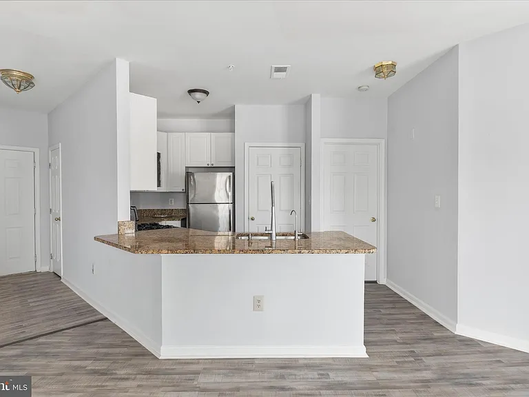 4200 Mozart Brigade Ln #N — Photo 3