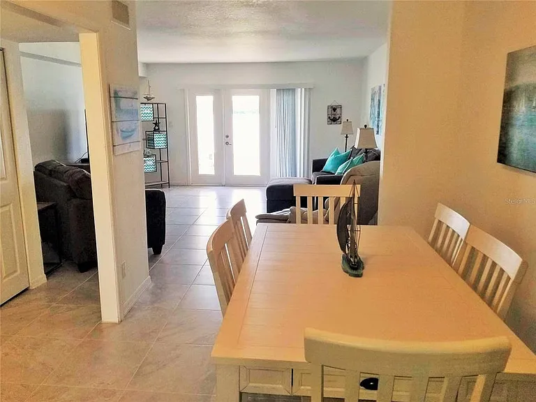 169 Pompano Dr SE — Photo 9