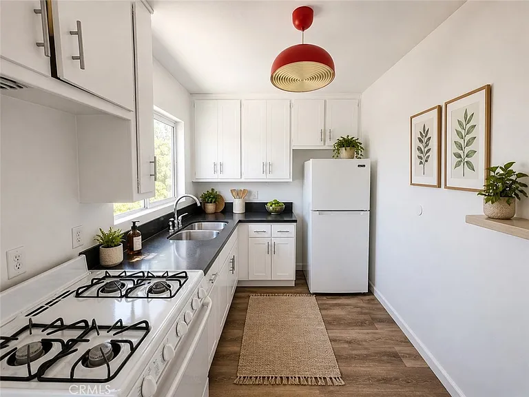 6018 Hazelhurst Pl #14 — Photo 3