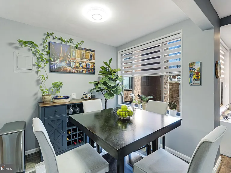 5112 Macarthur Blvd NW #209 — Photo 8