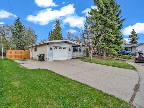 2119 85th St NW, Edmonton, AB T6K 2G1