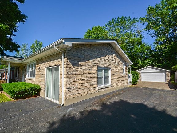 5th image of 9326 Ponder Ln