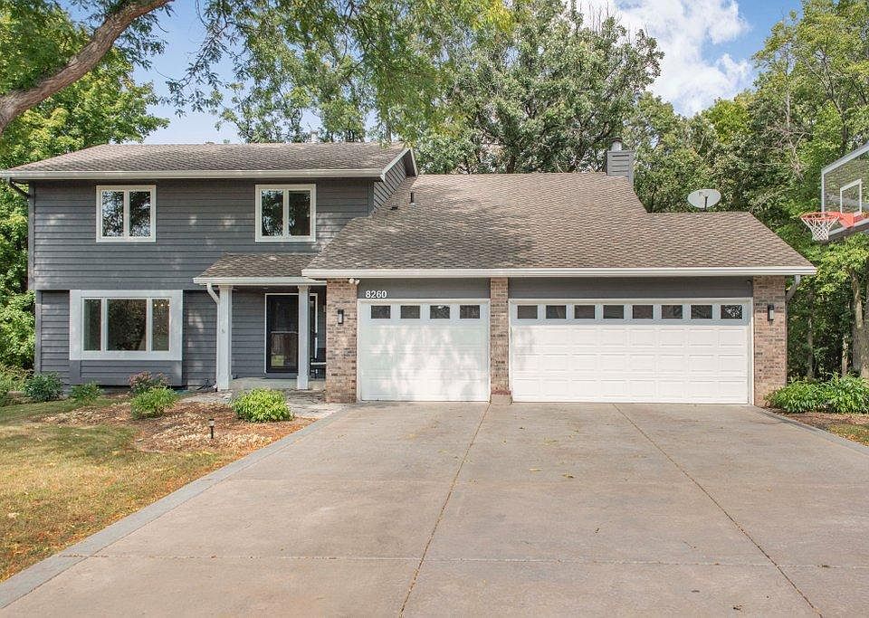1st image of 8260 W Lake Ct