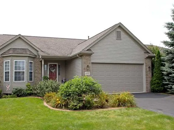 6957 Shore View Ct, Maumee, OH 43537