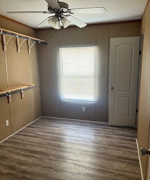 1412 Austin St — Photo 3