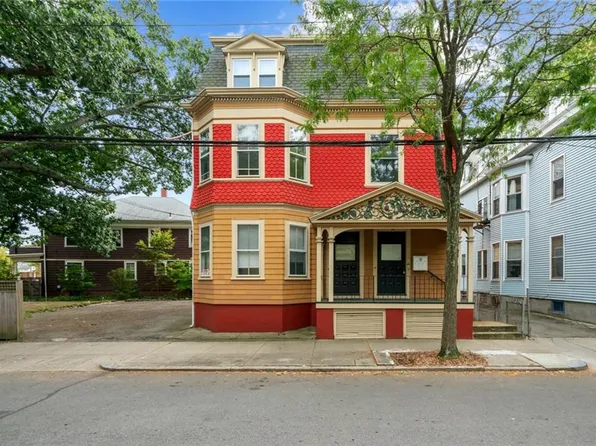 10 Wood St #3, Providence, RI 02909