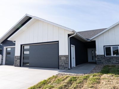 110 E Antioch St, Tea, SD, 57064