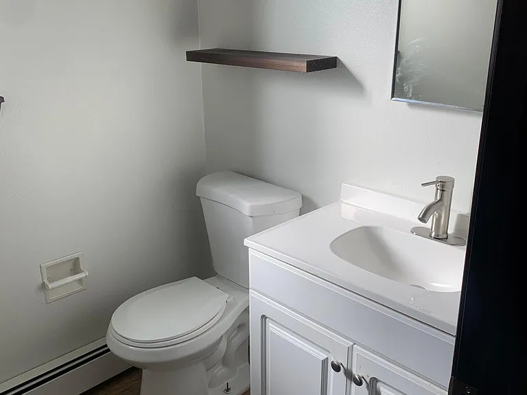 1402 Maclovia St #B — Photo 5