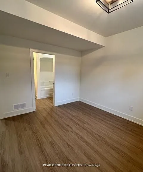 4590 Lee Ave — Photo 16