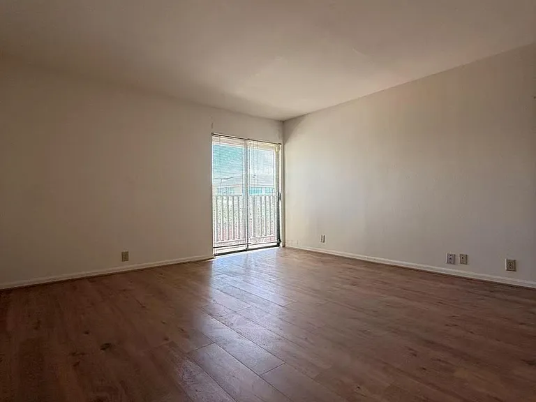 2829 Timmons Ln #176 — Photo 19