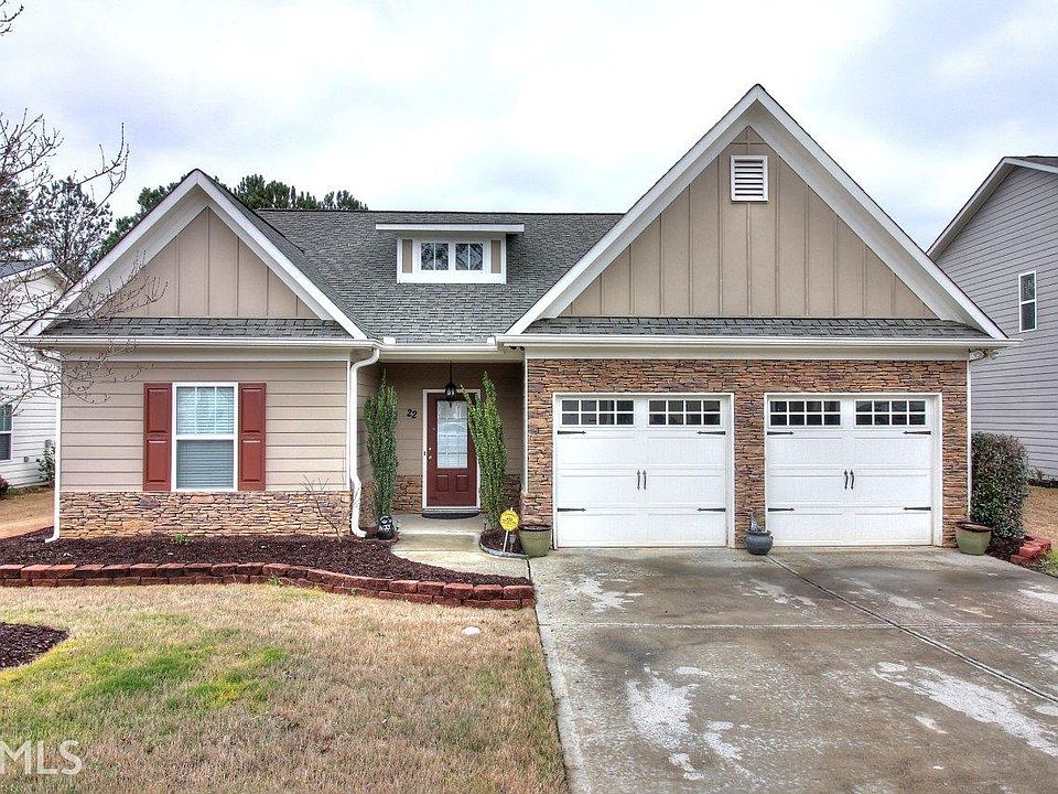 1st image of 22 Penfield Dr