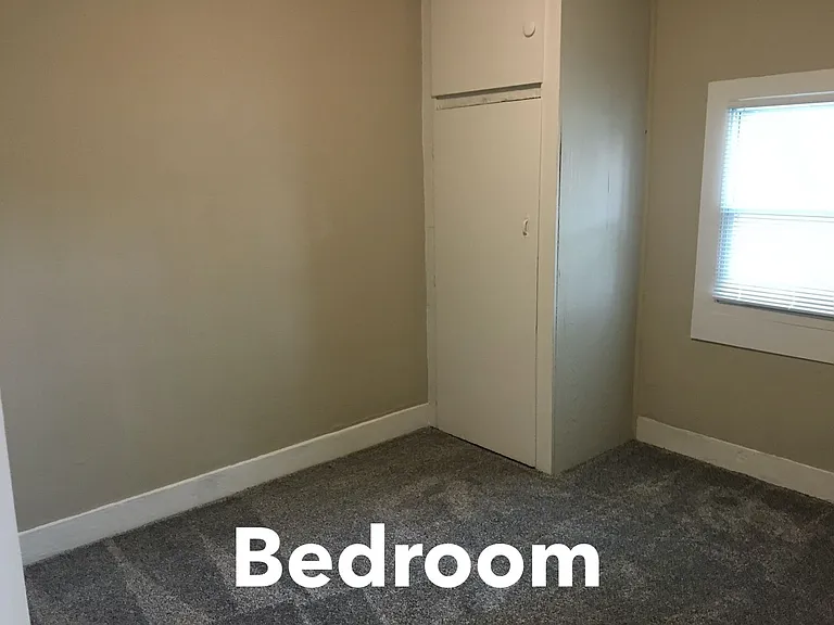 417 N Walnut St — Photo 12