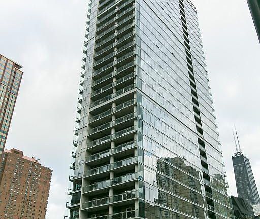4th image of 807 Lasalle St #412