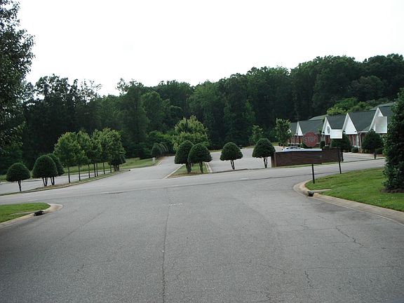 4th image of 2103 James Way