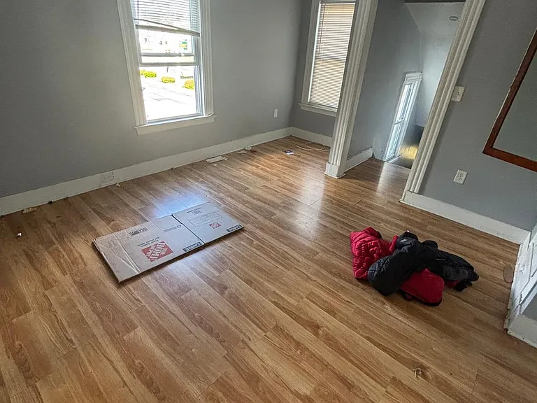 351 Elm St #2 — Photo 3