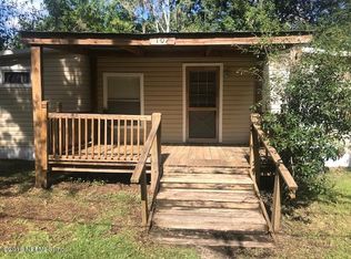 107 Rivershore Dr, San Mateo, FL 32187