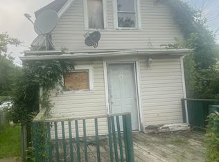 1715 Oakwood Ave, Toledo, OH 43607