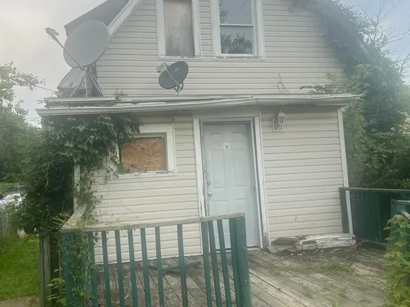 1715 Oakwood Ave, Toledo, OH 43607