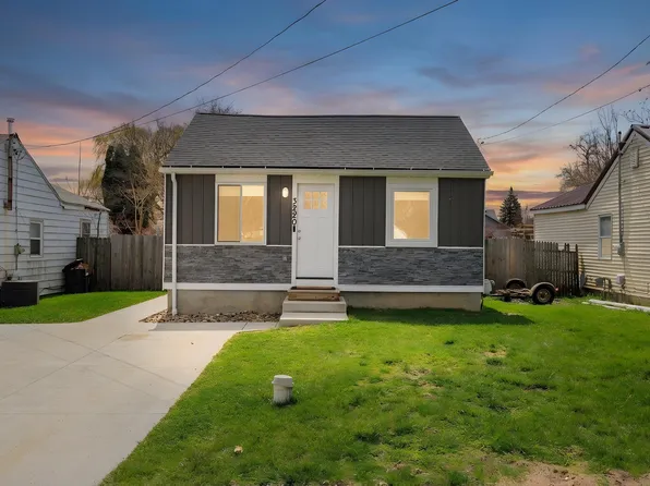 3220 Alpena St, Burton, MI 48529