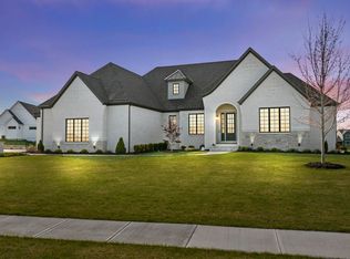 17691 Castlefeane Ct, Leo, IN 46765