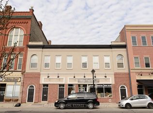 18 Water St N #1, Cambridge, ON