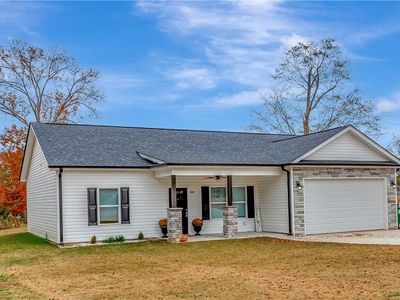 320 W Jackson St, Iva, SC, 29655
