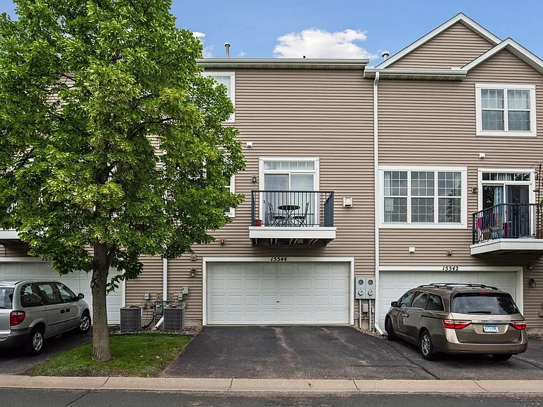 15544 Lilac Dr — Photo 39