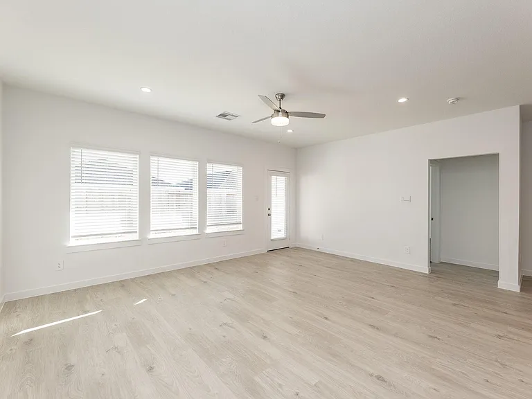 31719 Kellan Grove Ct — Photo 7