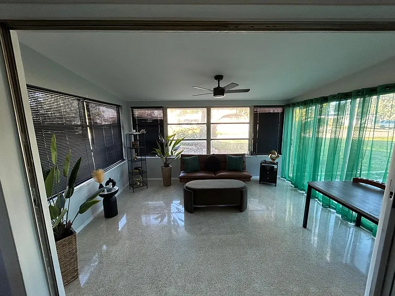 368 Tihami Rd — Photo 18