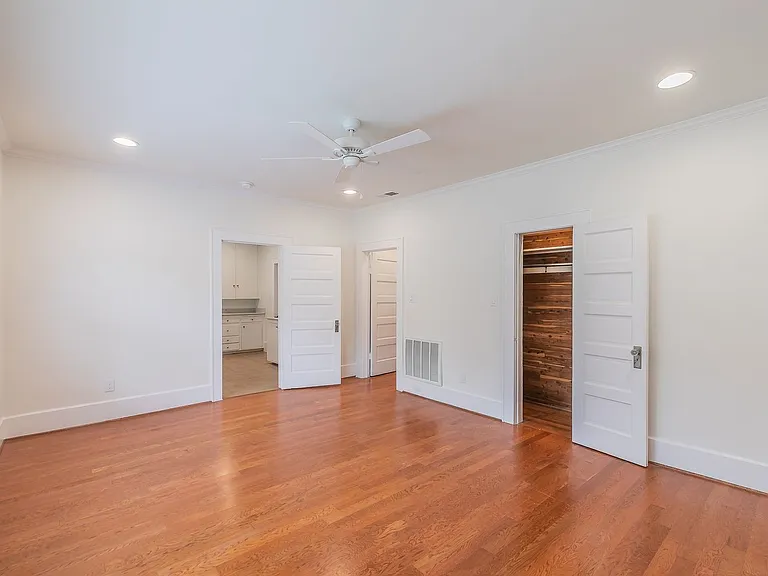 5313 Collinwood Ave — Photo 13