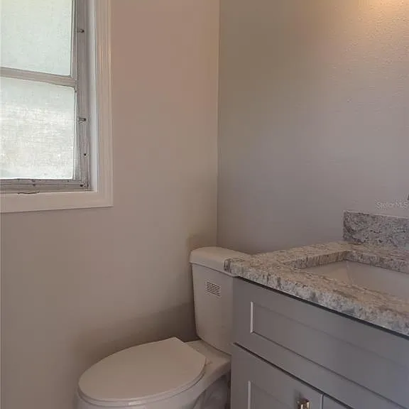 120 Causeway Blvd — Photo 16