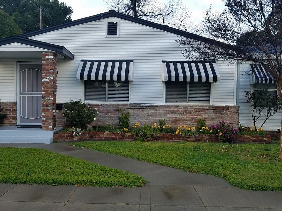 1st image of 715 12th St