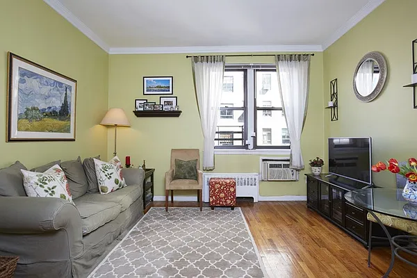 Rented by Brown Harris Stevens | media 15