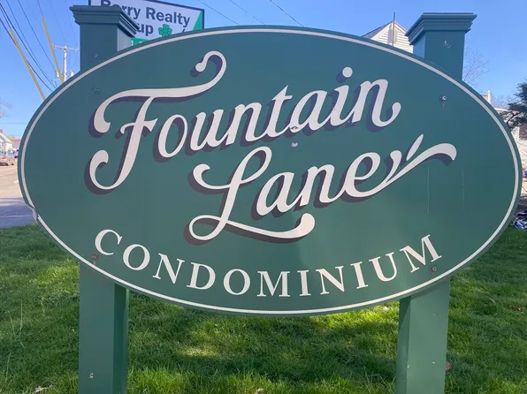 54 Fountain Ln APT 6, Weymouth, MA 02190
