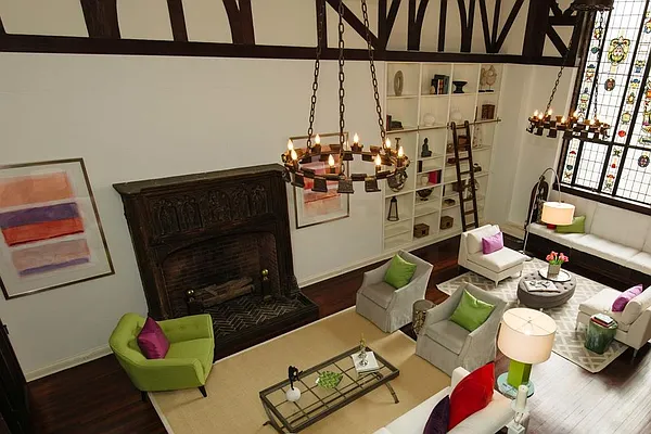 Sold by Corcoran | media 22