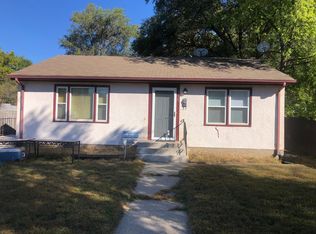 5710-5712 42nd Ave N, Minneapolis, MN 55422