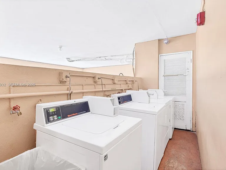 1014 Salzedo St #211 — Photo 12