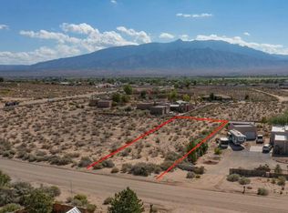 Saratoga Dr NE, Rio Rancho, NM 87144