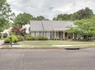 5324 Keatswood Dr, Memphis, TN 38120