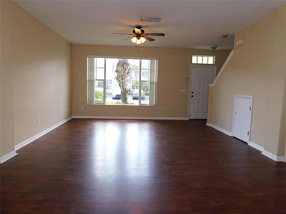 4th image of 12336 Country White Cir
