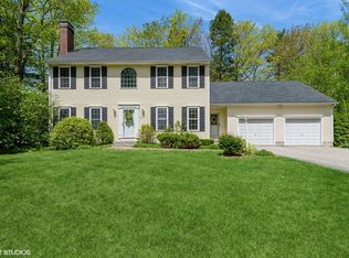 33 Vines Rd, Saco, ME 04072