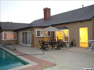 2nd image of 1528 Highland Ave